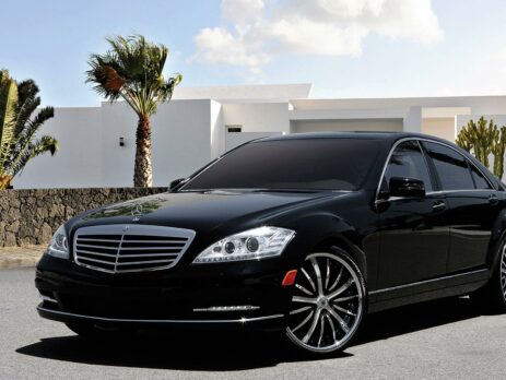 Mercedes Benz S550